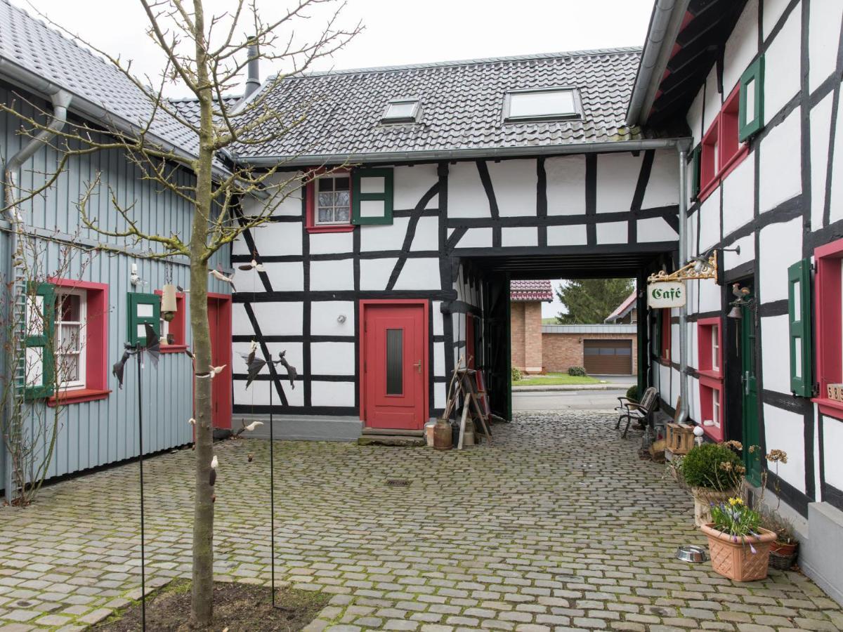 Apartment With Garden Near Monschau 施莱登 外观 照片