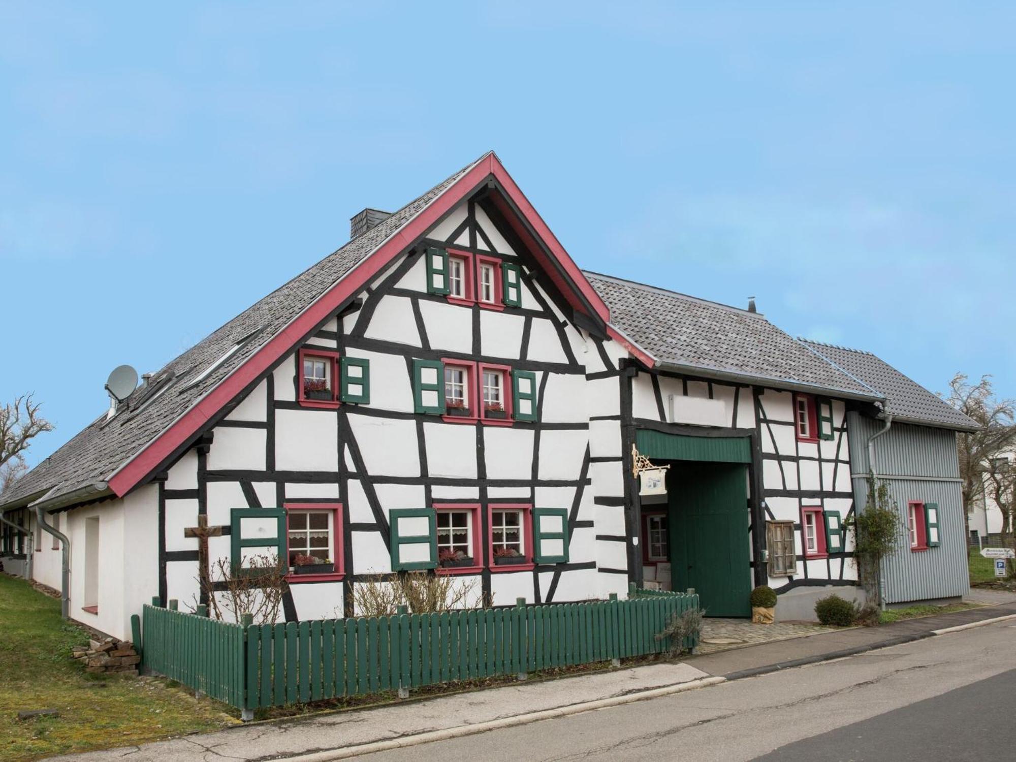 Apartment With Garden Near Monschau 施莱登 外观 照片